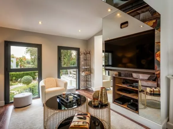 4-bedroom Villa In Marbella, Spain (253 M²)