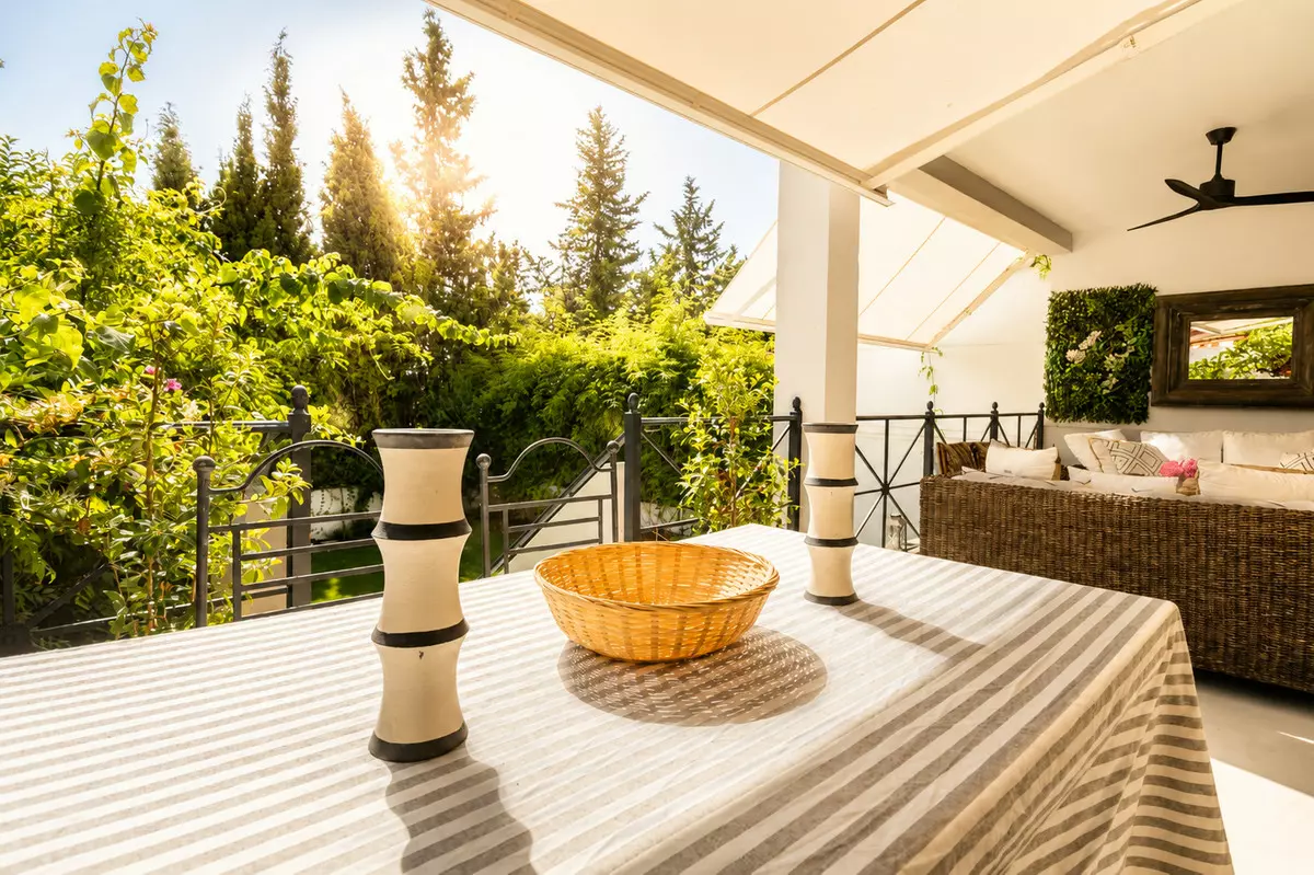 6-bedroom Town House In Marbella, Spain (305 M²)