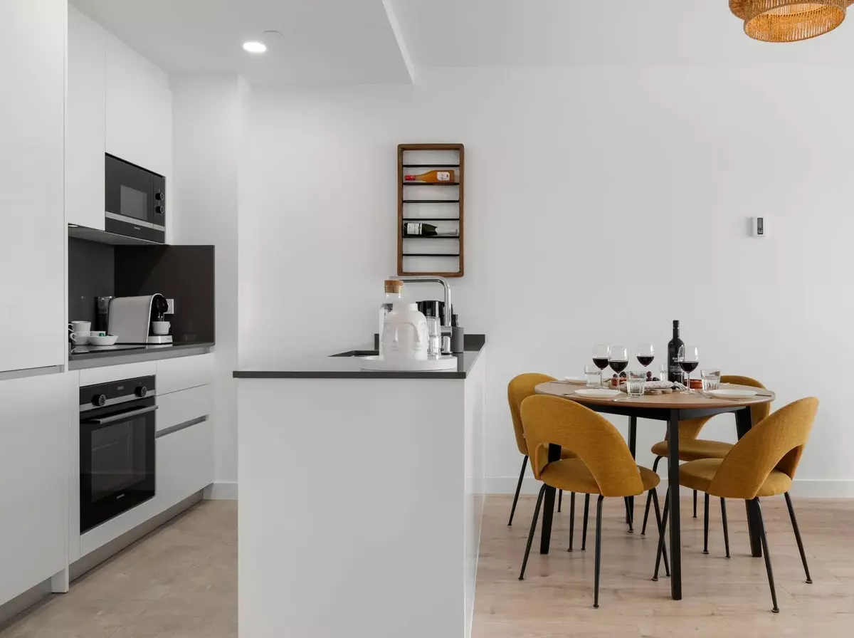 2-bedroom Apartment In Málaga, Spain (70 M²)