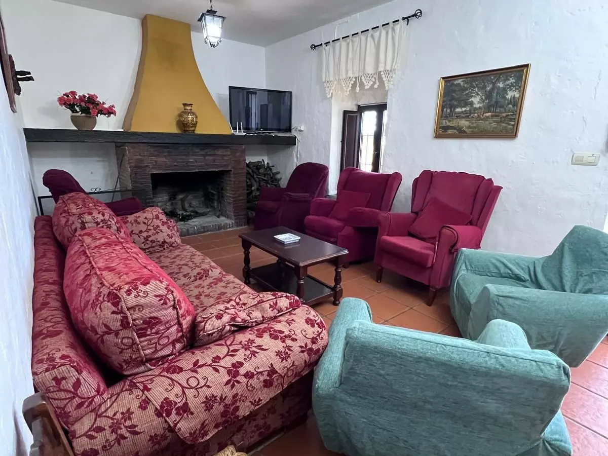 6-bedroom Country House In Ronda, Spain (200 M²)