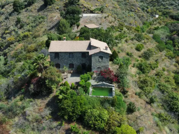7-bedroom Villa In Moclinejo, Spain (671 M²)
