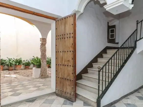 7-bedroom Town House In Casarabonela, Spain (535 M²)