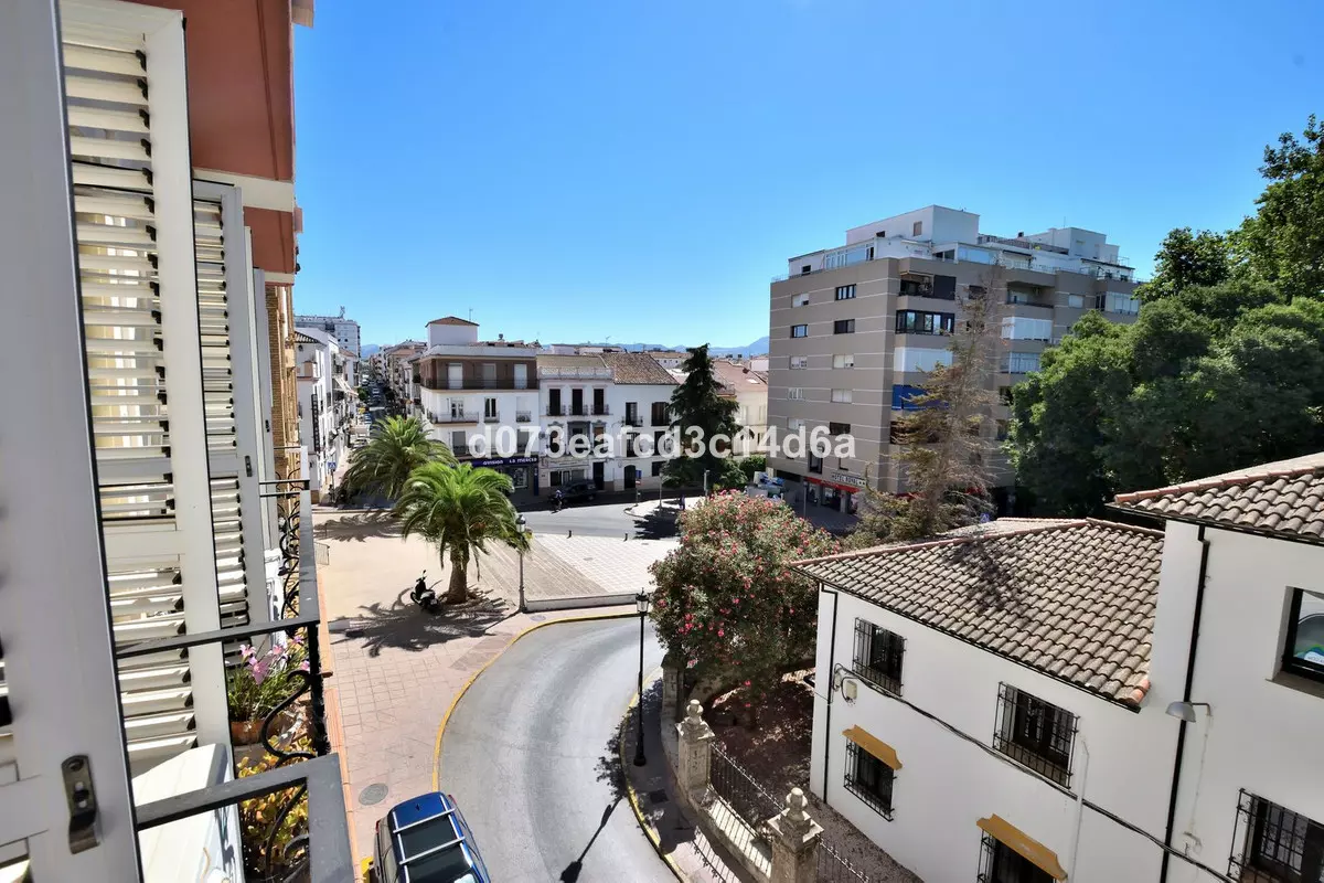 3-bedroom Apartment In Ronda, Spain (196 M²)