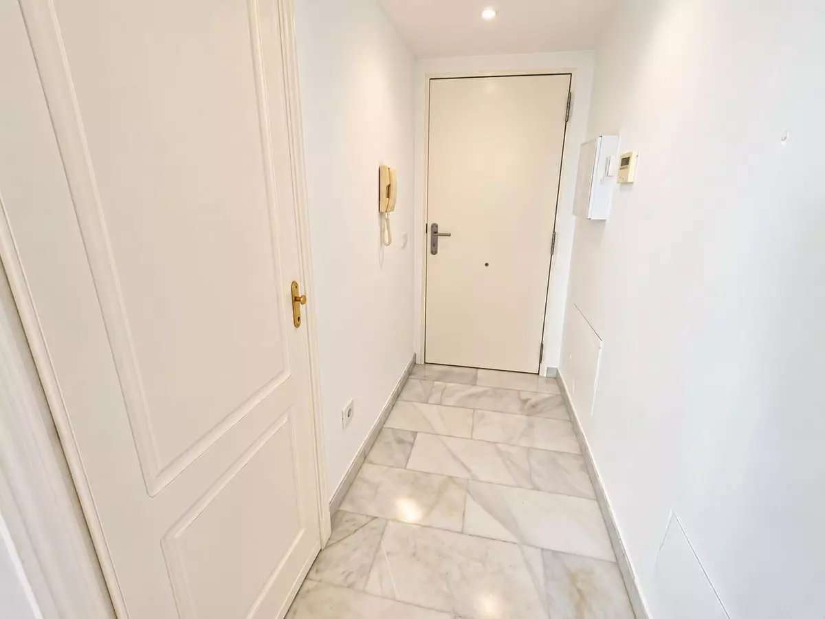 3-bedroom Apartment In Casares, Spain (145 M²)