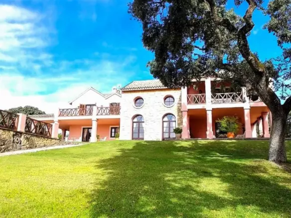 7-bedroom Country House In Ronda, Spain (735 M²)