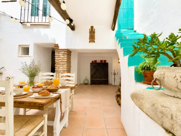 4-bedroom Town House In Gaucín, Spain (249 M²)
