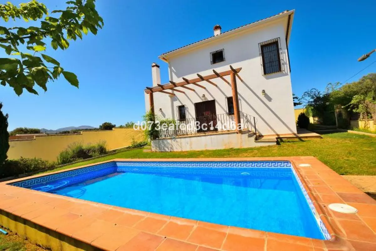 4-bedroom Villa In Ronda, Spain (303 M²)