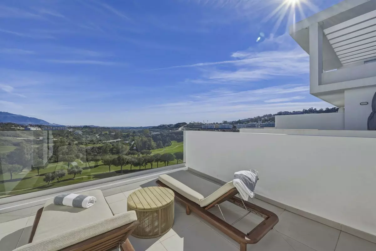 2-bedroom Apartment In Mijas, Spain (89 M²)
