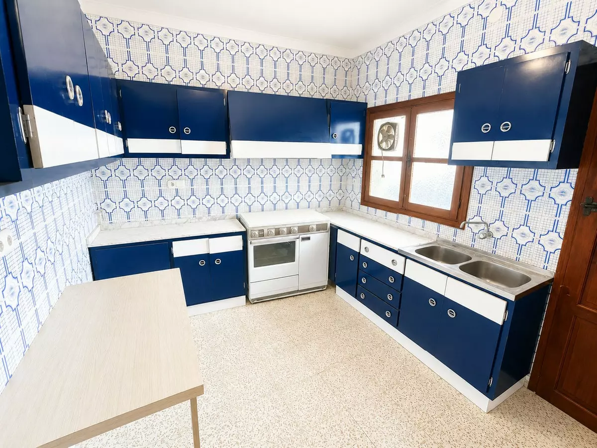 3-bedroom Villa In Pizarra, Spain (117 M²)