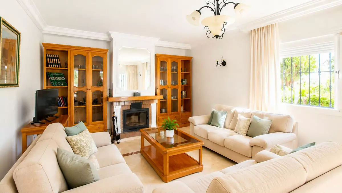 3-bedroom Country House In Estepona, Spain (120 M²)