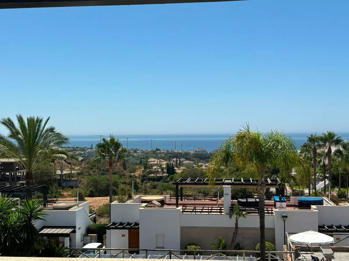 4-bedroom Town House In Marbella, Spain (220 M²)