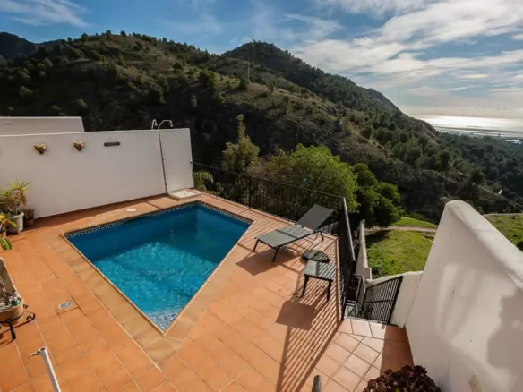 3-bedroom Villa In Frigiliana, Spain (162 M²)