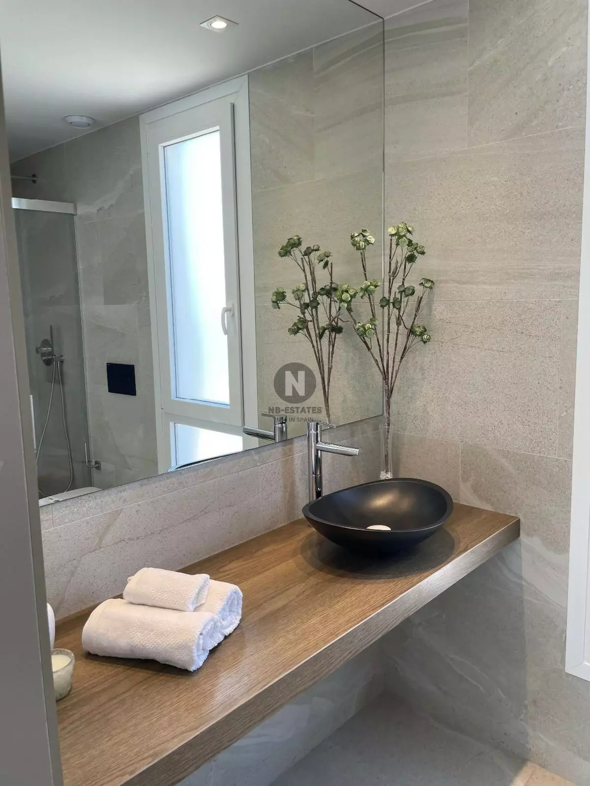 4-bedroom Villa In Algorfa, Spain (224 M²)