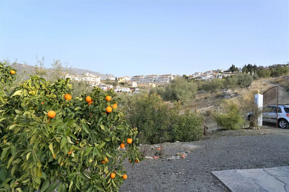3-bedroom Country House In Alcaucín, Spain (121 M²)