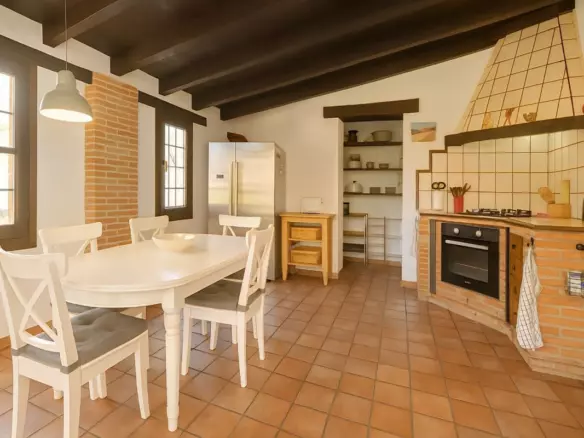 5-bedroom Villa In Ronda, Spain (441 M²)
