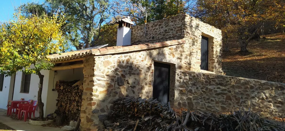 2-bedroom Country House In Jubrique, Spain (110 M²)