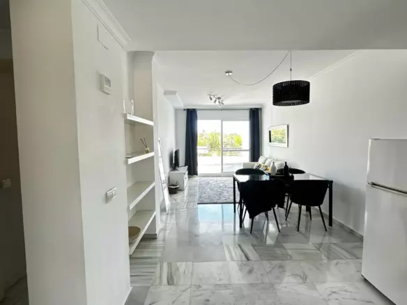 2-bedroom Apartment In Marbella, Spain (85 M²)