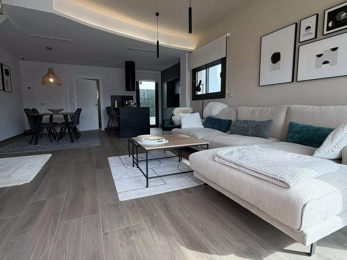 2-bedroom Villa In Los Montesinos, Spain (100 M²)