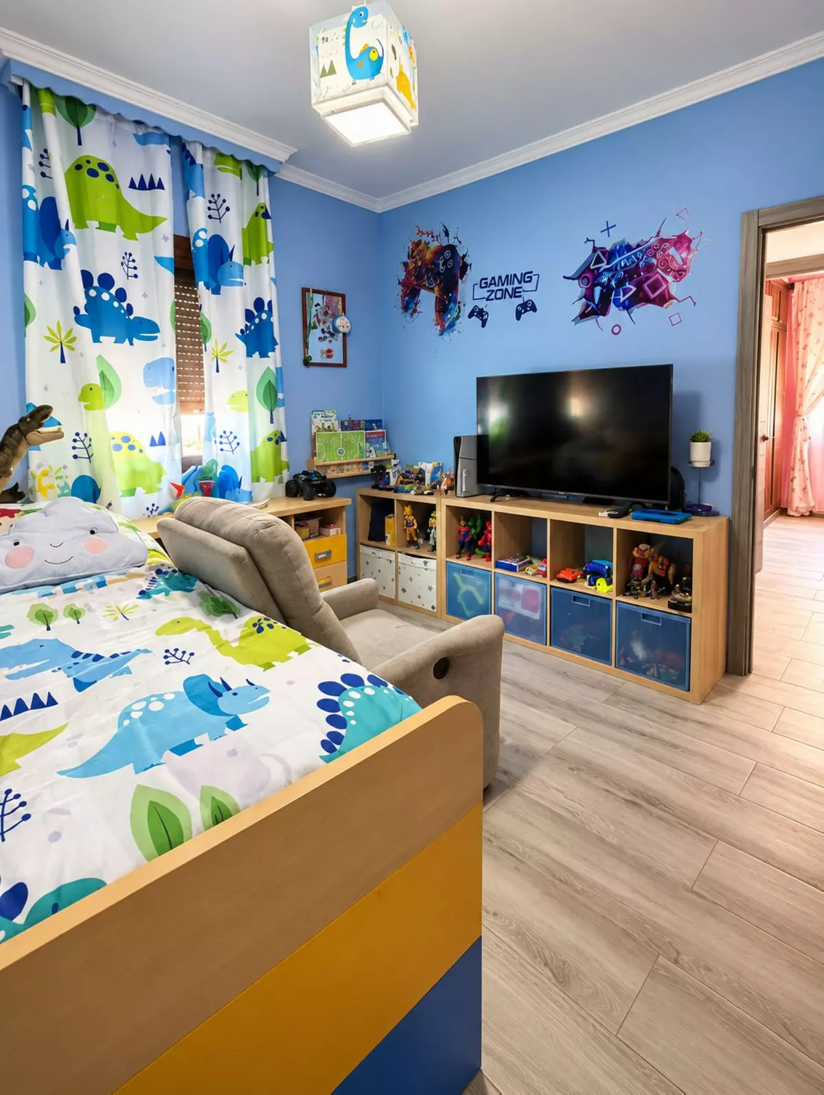 5-bedroom Villa In Cártama, Spain (230 M²)