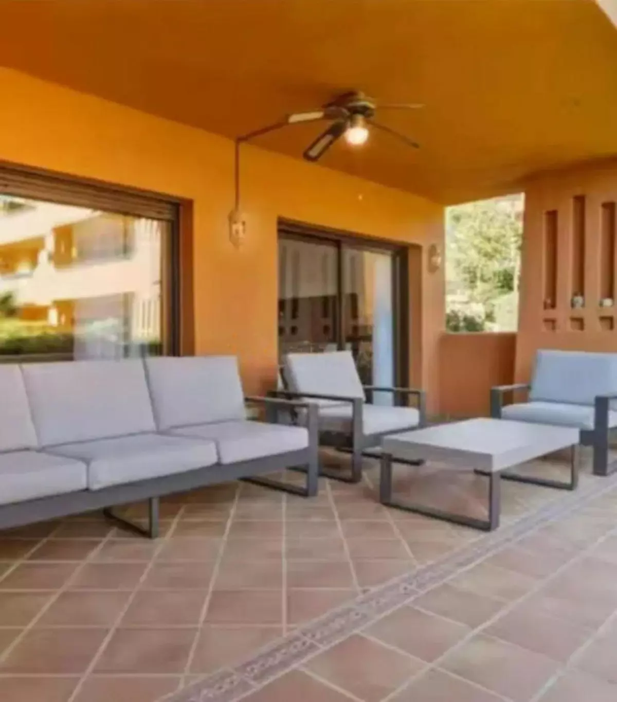2-bedroom Apartment In Estepona, Spain (130 M²)