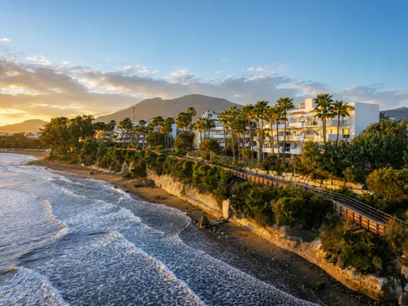 2-bedroom Apartment In Estepona, Spain (105 M²)