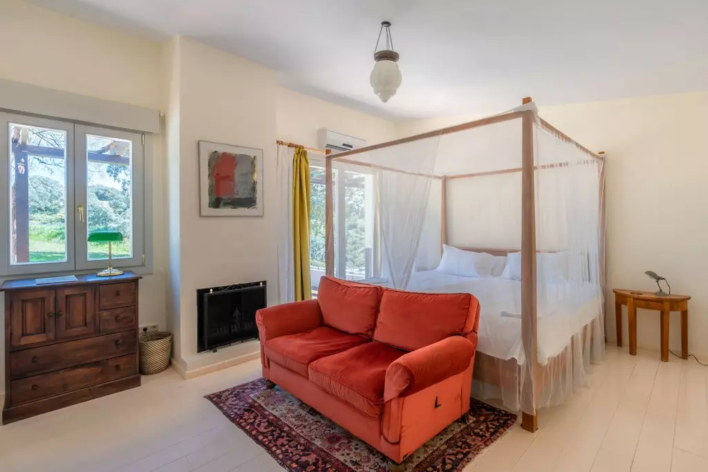 8-bedroom Country House In Ronda, Spain (866 M²)
