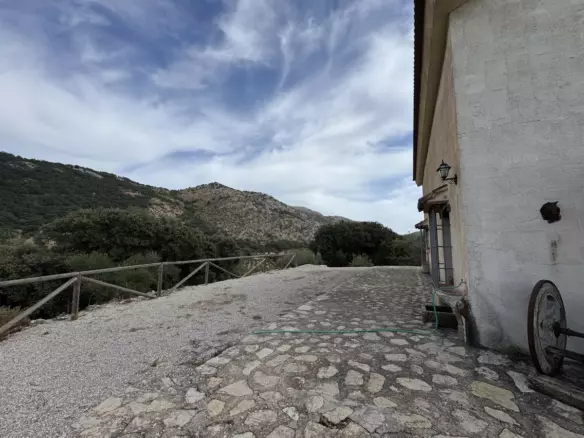 3-bedroom Country House In Alfarnate, Spain (145 M²)