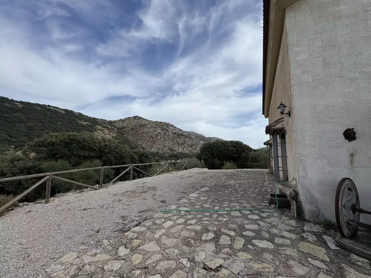 3-bedroom Country House In Alfarnate, Spain (145 M²)