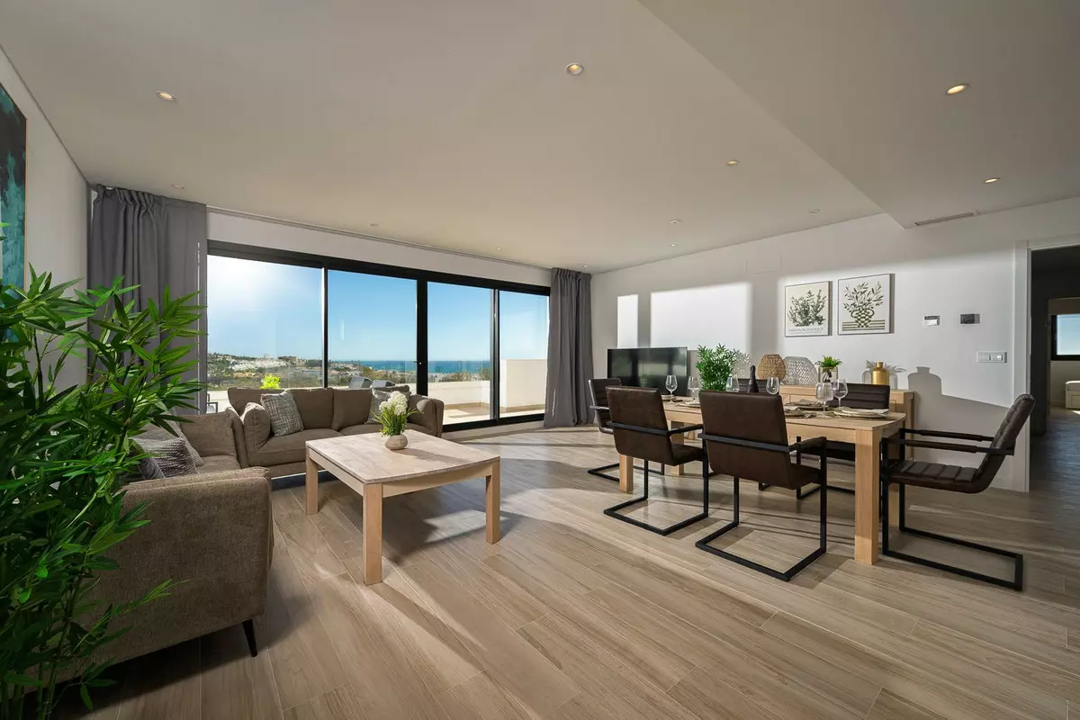 4-bedroom Apartment In Mijas, Spain (156 M²)