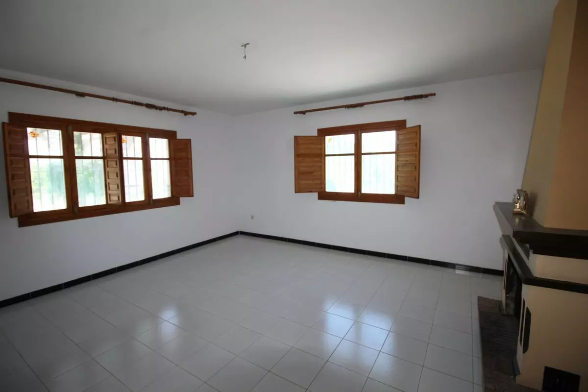 3-bedroom Country House In Canillas De Aceituno, Spain (120 M²)