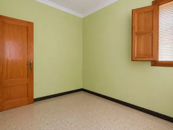 3-bedroom Apartment In Coín, Spain (73 M²)