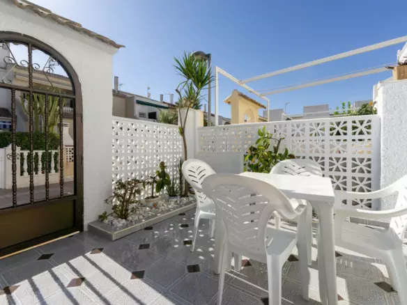2-bedroom Apartment In Pilar De La Horadada, Spain (72 M²)