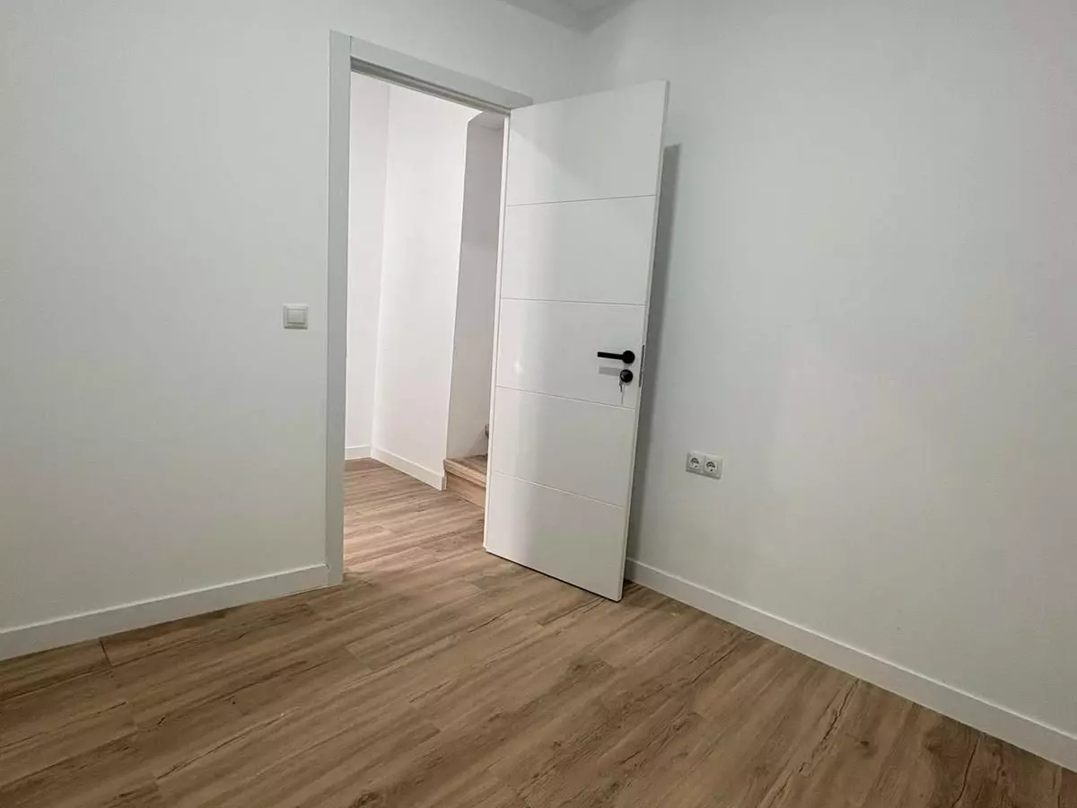 5-bedroom Town House In Casabermeja, Spain (120 M²)