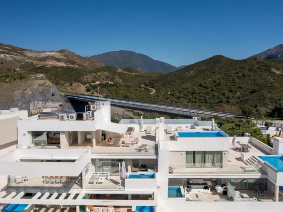 3-bedroom Apartment In Marbella, Spain (188 M²)