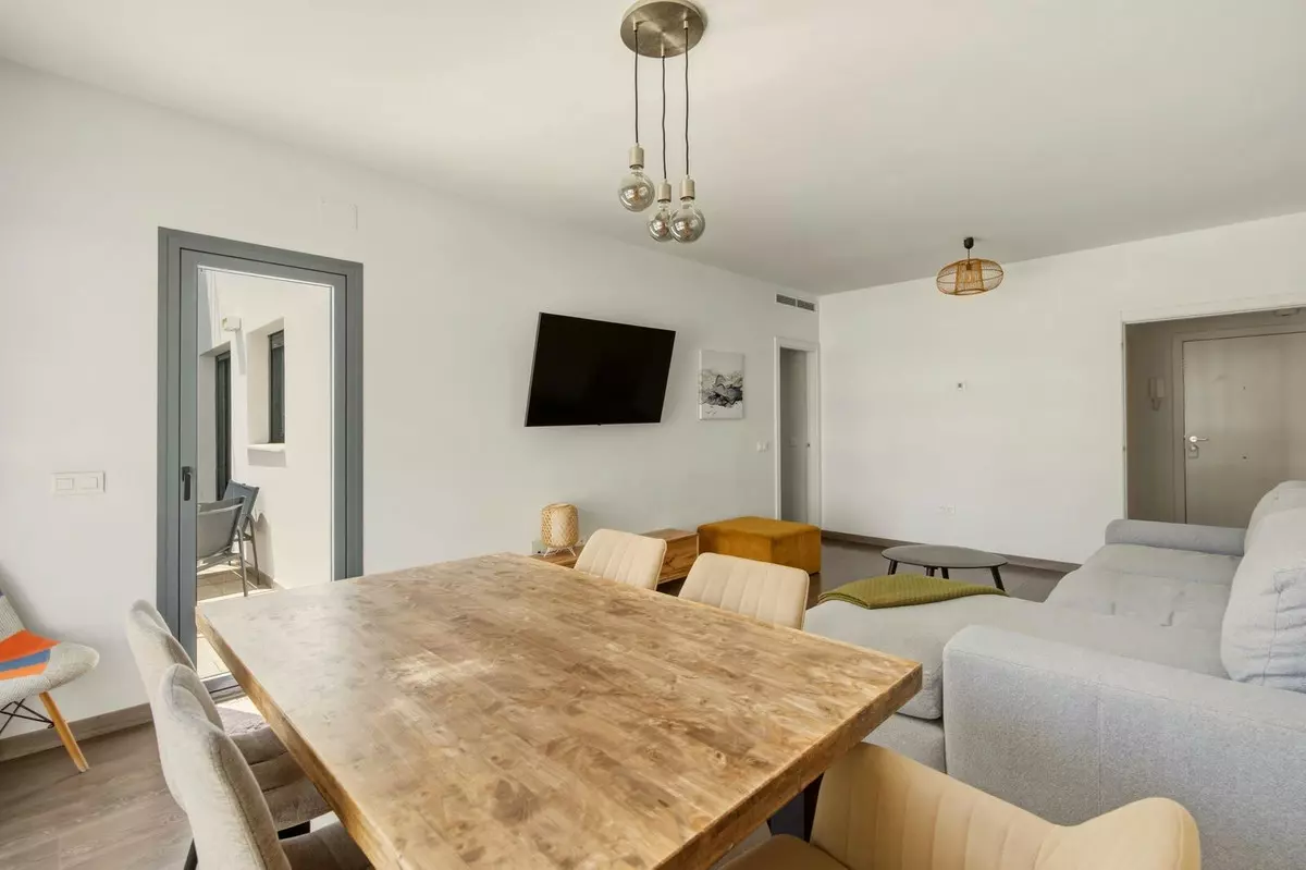 3-bedroom Apartment In Estepona, Spain (111 M²)