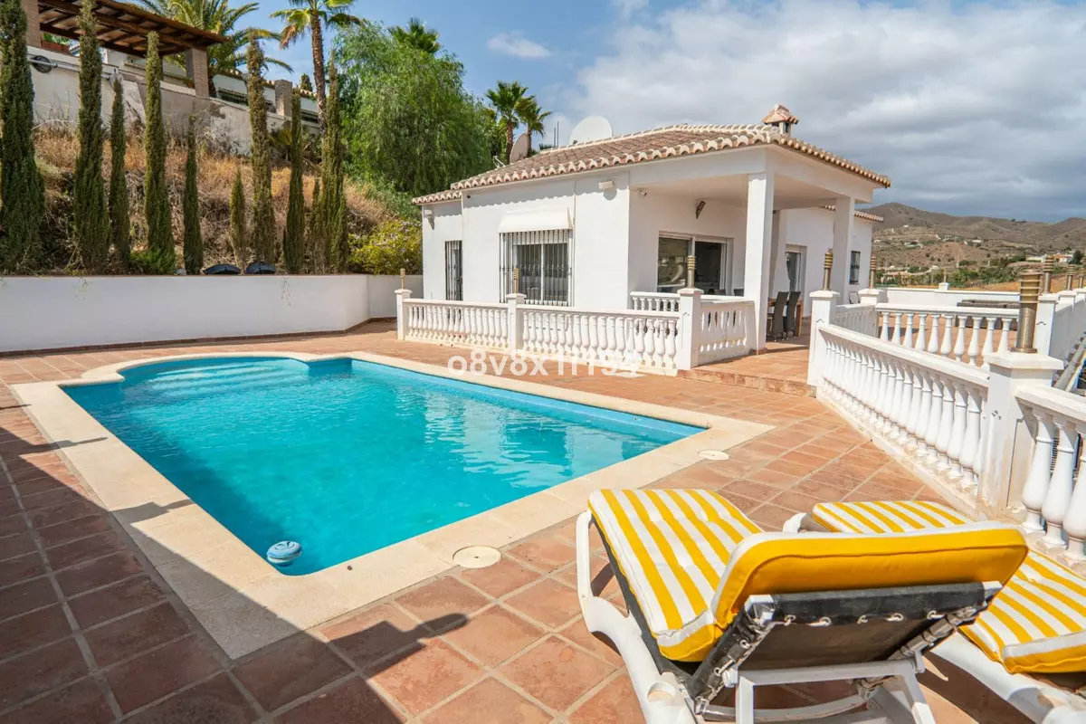 5-bedroom Villa In Vélez – Málaga, Spain (321 M²)
