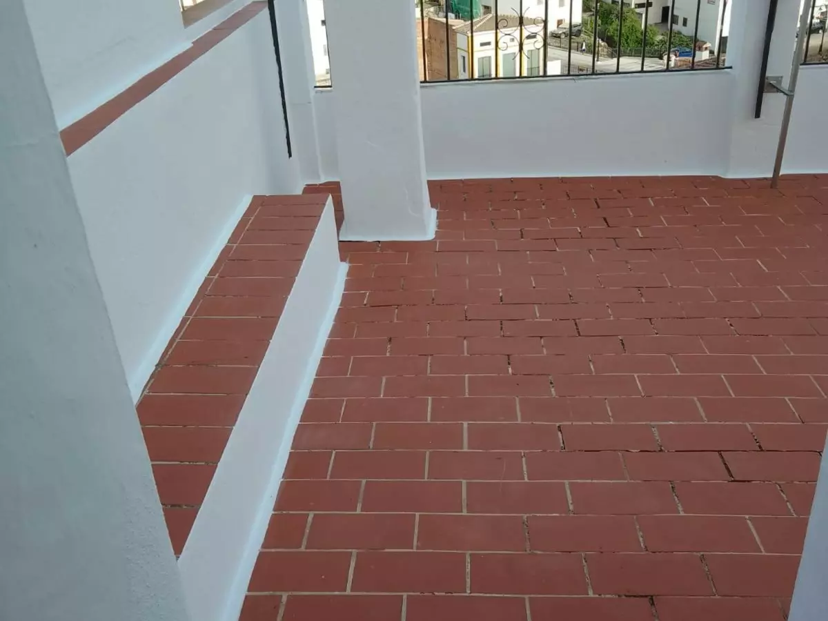 5-bedroom Town House In Tolox, Spain (400 M²)