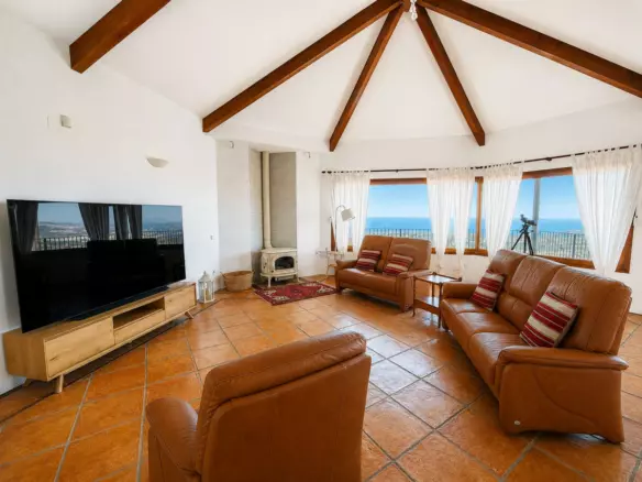 6-bedroom Country House In Estepona, Spain (650 M²)
