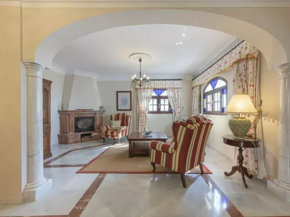 4-bedroom Town House In Gaucín, Spain (260 M²)