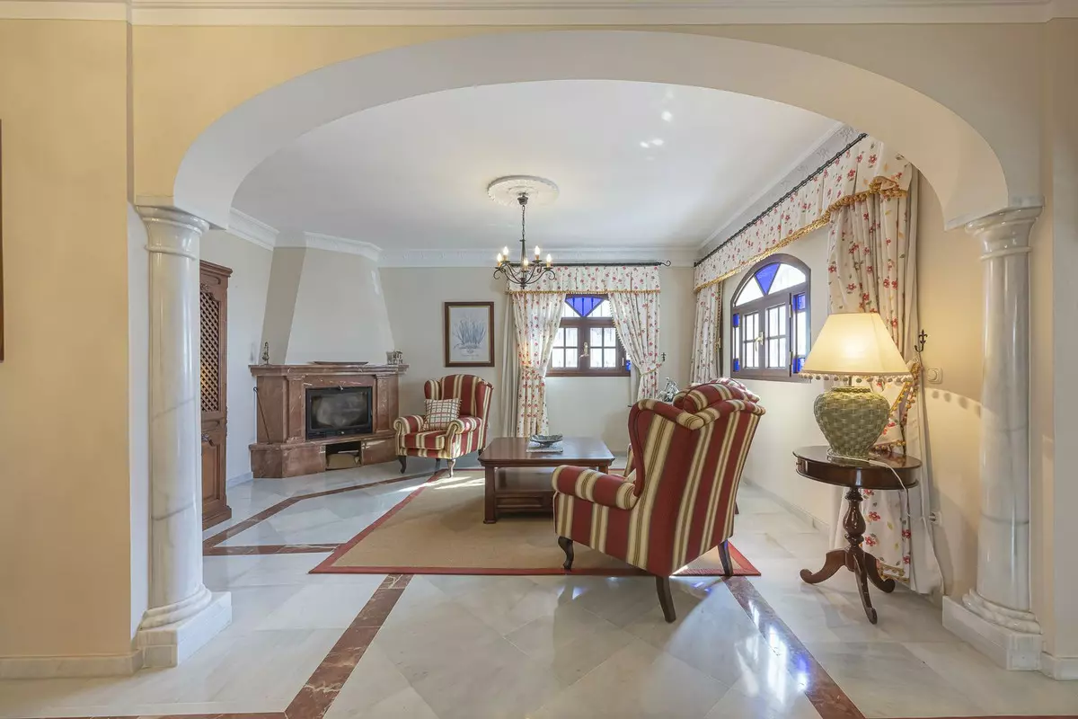 4-bedroom Town House In Gaucín, Spain (260 M²)