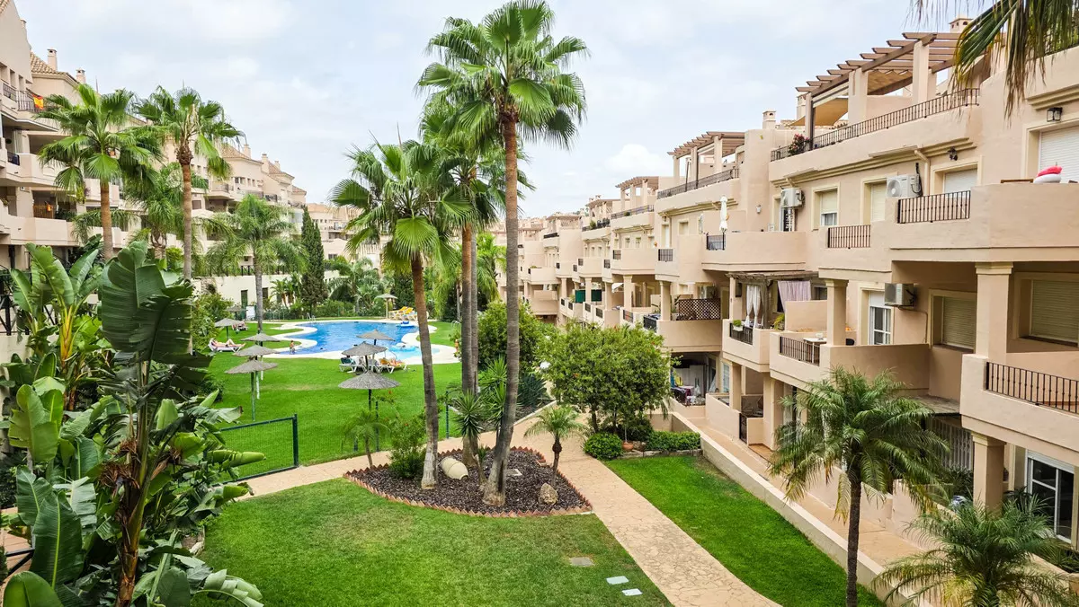 2-bedroom Apartment In Manilva, Spain (93 M²)