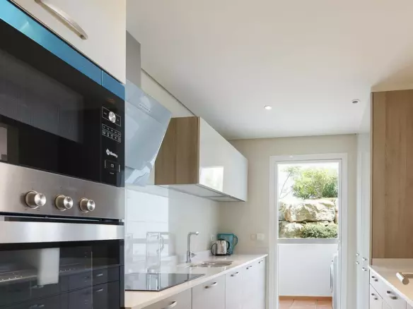 3-bedroom Apartment In Casares, Spain (105 M²)