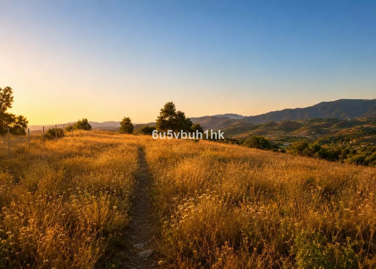 3-bedroom Country House In Tolox, Spain (106 M²)