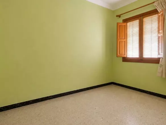3-bedroom Apartment In Coín, Spain (73 M²)