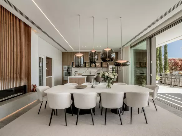 6-bedroom Villa In Benahavis, Spain (943 M²)