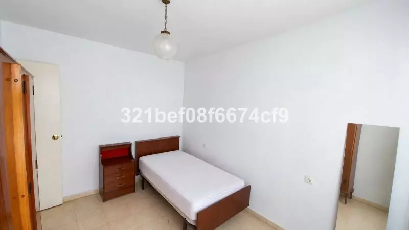 3-bedroom Apartment In Málaga, Spain (90 M²)
