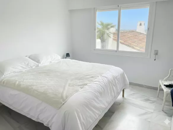 2-bedroom Apartment In Málaga, Spain (93 M²)