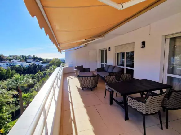 3-bedroom Apartment In Benalmádena, Spain (122 M²)
