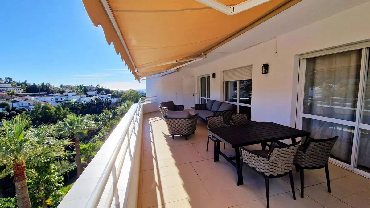 3-bedroom Apartment In Benalmádena, Spain (122 M²)