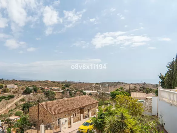 5-bedroom Villa In Vélez – Málaga, Spain (321 M²)